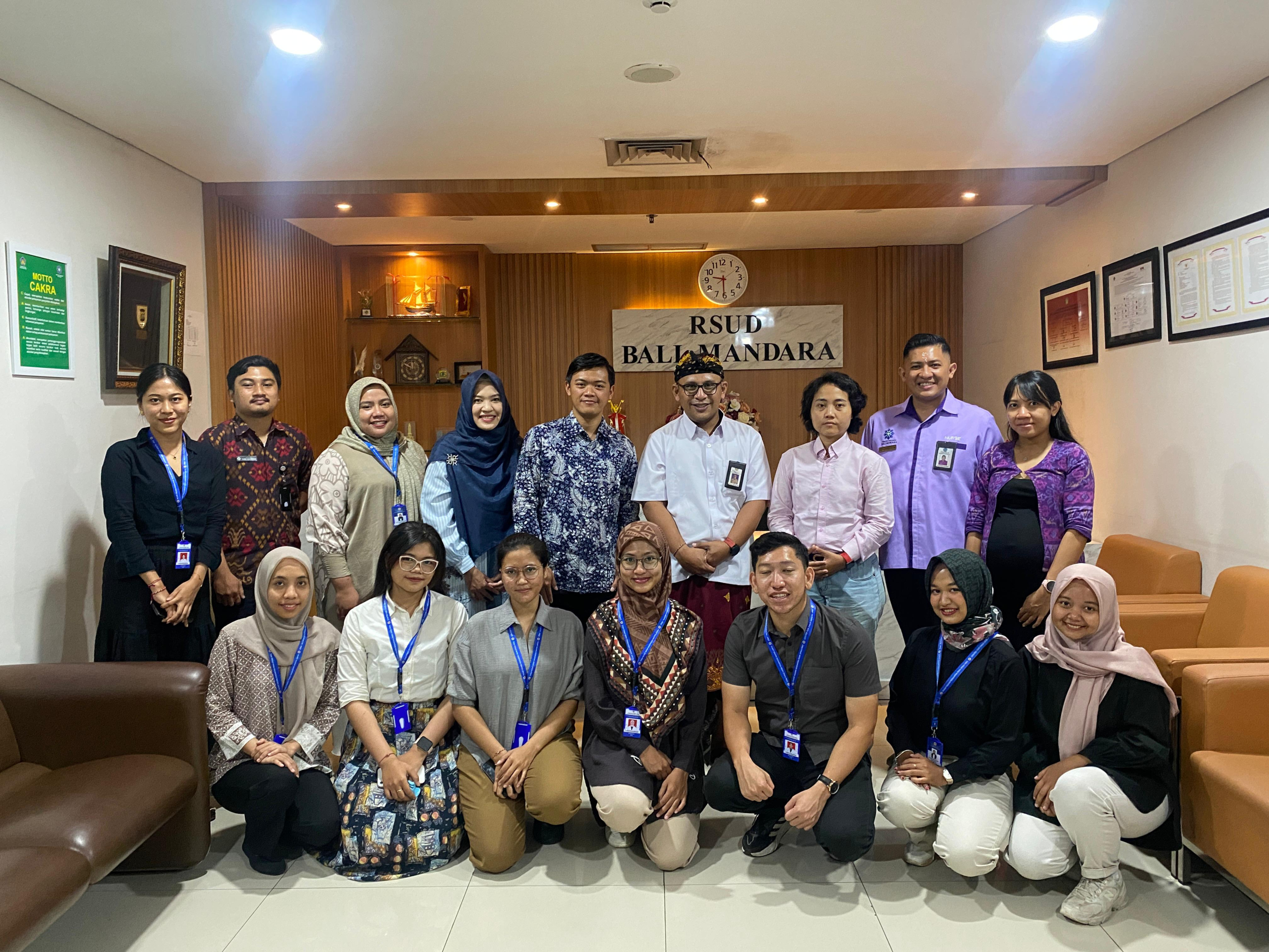 Foto Bersama Tim Peneliti RSUD Bali Mandara