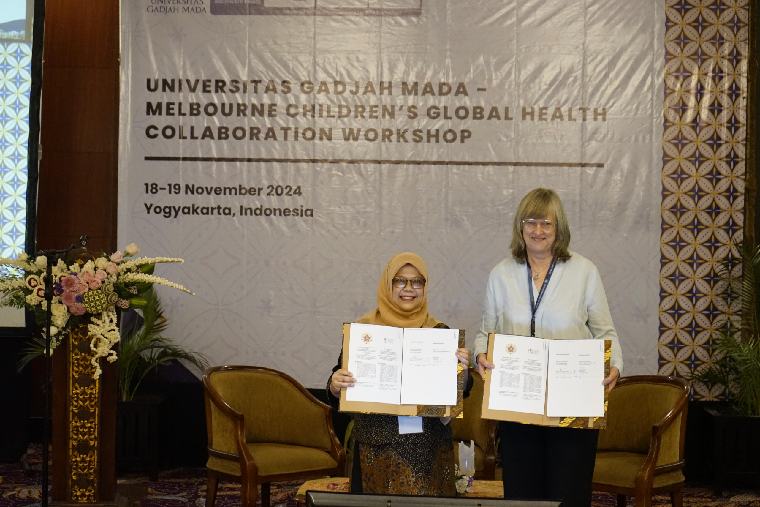 Sesi penandatanganan MOU bersama peserta Melbourne Children's Global Health Collaboration Workshop