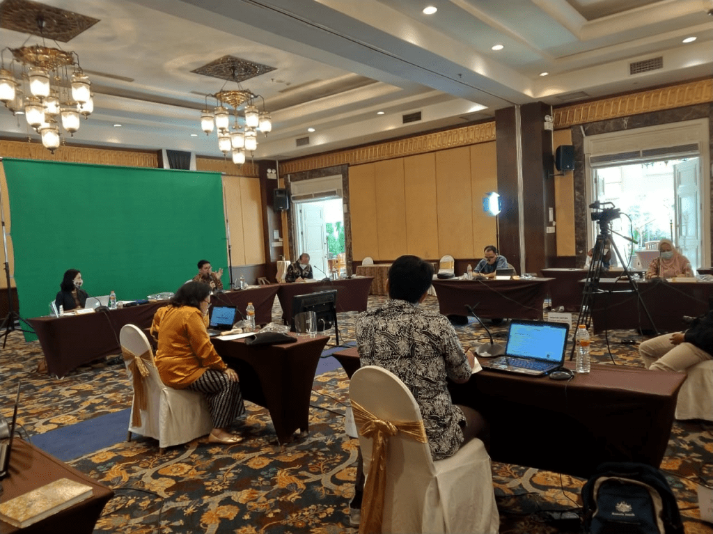 Foto: Workshop Uji Klinik PROXIMATE dengan Advisory Board Member di Hotel Phoenix, Yogyakarta