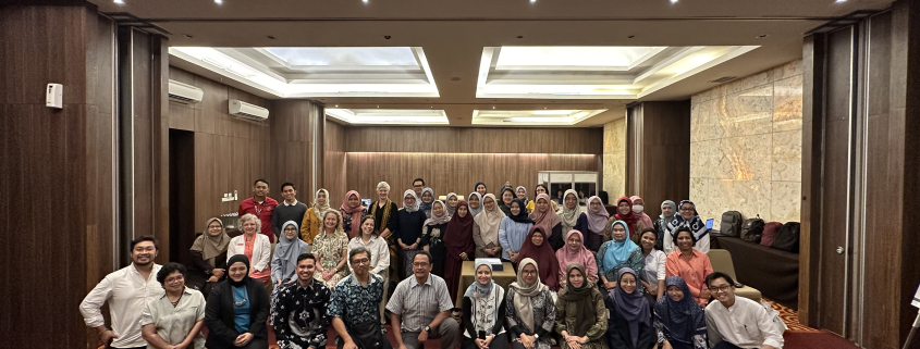 Foto bersama tim MCRI, USyd, UGM, UNICEF, Portkesmas, dan Trainer